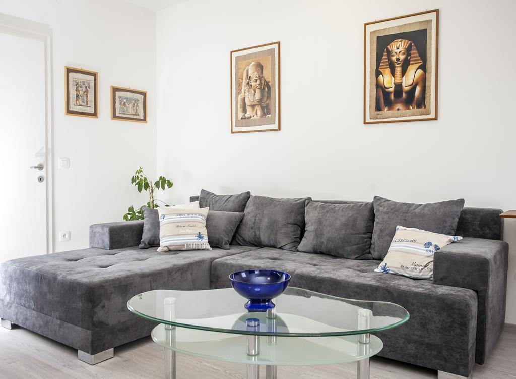 Apartman Daria Lägenhet Split Exteriör bild