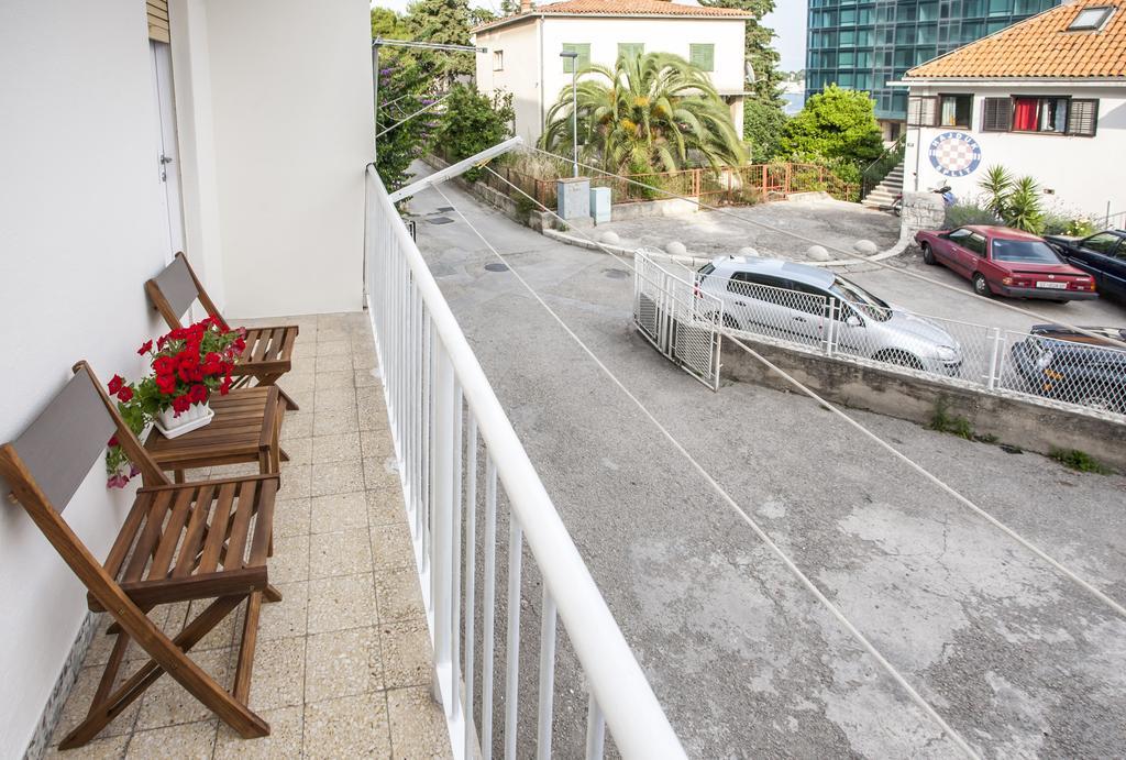 Apartman Daria Lägenhet Split Exteriör bild