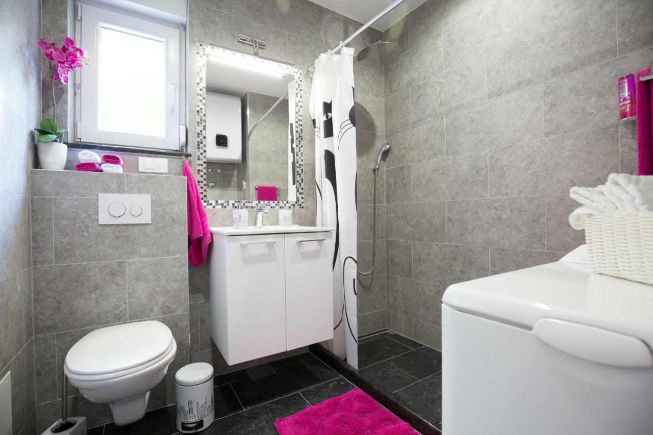 Apartman Daria Lägenhet Split Exteriör bild